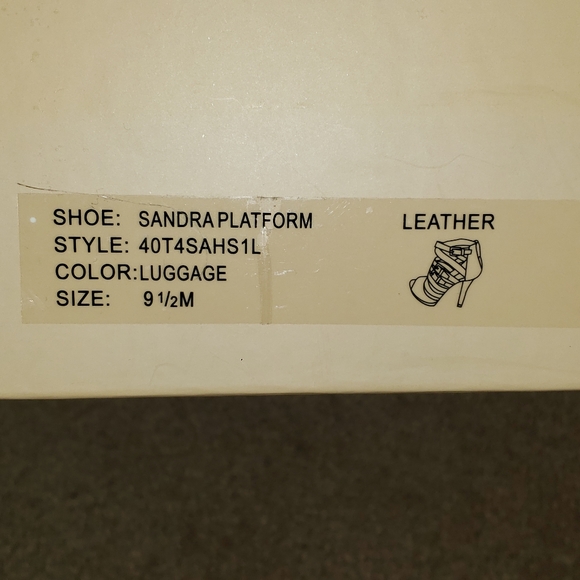 Michael Kors Heels - Picture 3 of 4